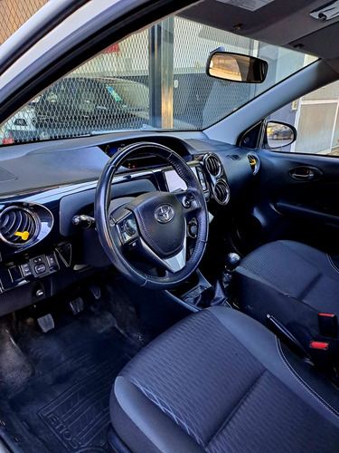 Toyota Etios 1.5 Sedan Xls