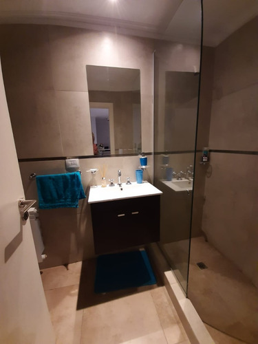 Imagen 16 de 24 de Departamento De Dos Dormitorios Centrico Con Cochera Y Pileta