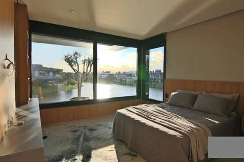 Imagem 29 de 30 de Casa À Venda Em Xangri-lá - Ca01324 - 69313280