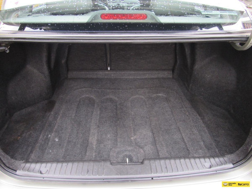 Imagen 18 de 25 de Chevrolet Optra 1.8 Advance At