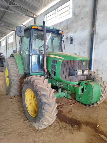 Trator John Deere 6110j Ano 2013