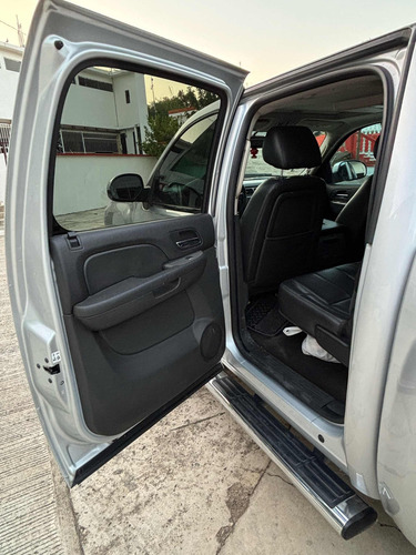 Chevrolet Cheyenne 5.3 2500 Crew Cab Ltz 4x4 Mt