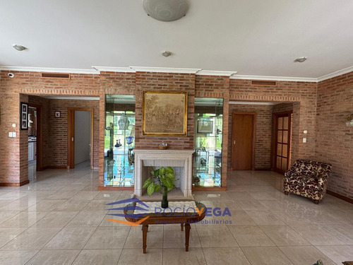 Casa En Venta En Country San Diego, Moreno