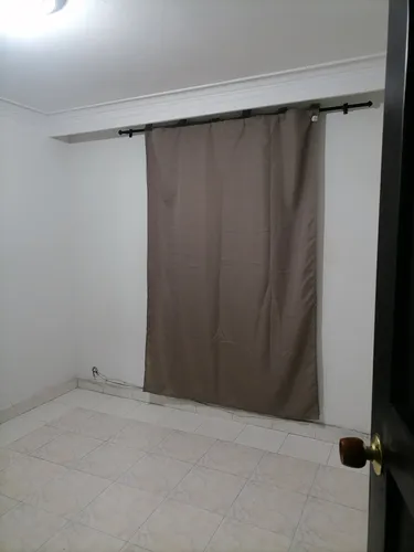 Se Alquila Habitación A Mujer Sola. Itagüí