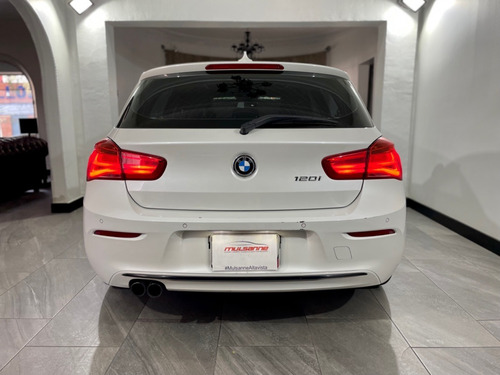 Imagen 11 de 14 de Bmw 120ia Sport Line 2017
