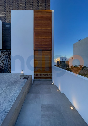 Imagen 4 de 30 de Casa En Venta En Zibata En Condominio Acacia Con Espectacula