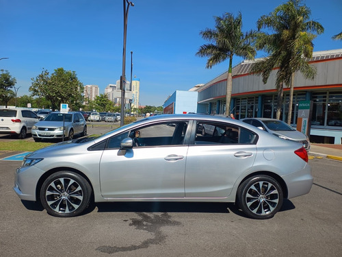 Honda Civic Sedan LXR 2.0 Flexone 16V Aut. 4p