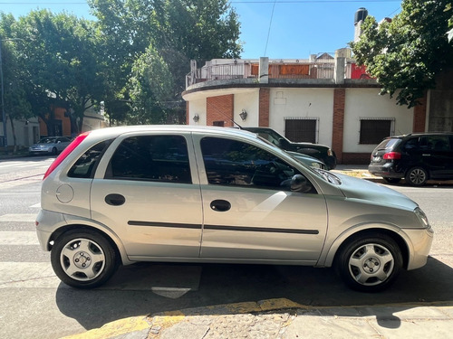 Imagen 6 de 15 de Chevrolet Corsa 2005 1.8 Gl Pack 2