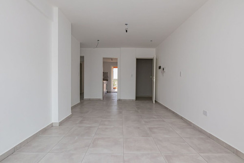Venta Departamento Tres Ambientes Caseros Centro