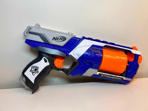 Pistola Nerf Strongarm