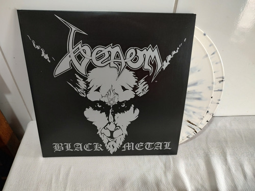 Venom Lp Black Metal Welcome At War Duplos Estandar (Usado)