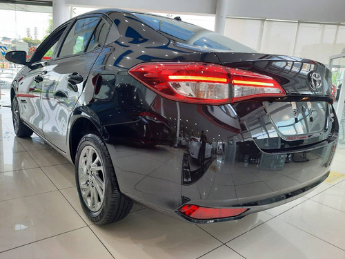 Imagem 5 de 13 de Toyota Yaris 1.5 16v Flex Sedan Xs Connect Multidrive