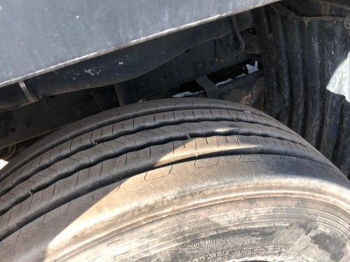 Imagem 4 de 8 de Iveco Cursor 330cv 6x2 Financiamos/temos Carta De Crédito