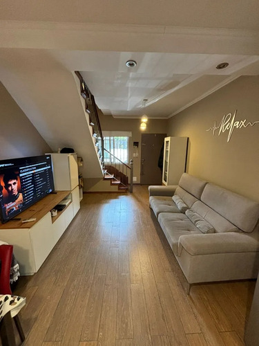 Venta - Duplex 3 Ambientes Y Medio C/cochera - Versailles