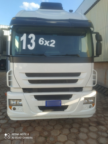 Imagem 2 de 3 de Iveco Stralis 360 6x2