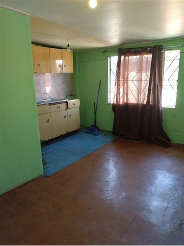 Departamento En Venta De 2 Dorm. En La Florida