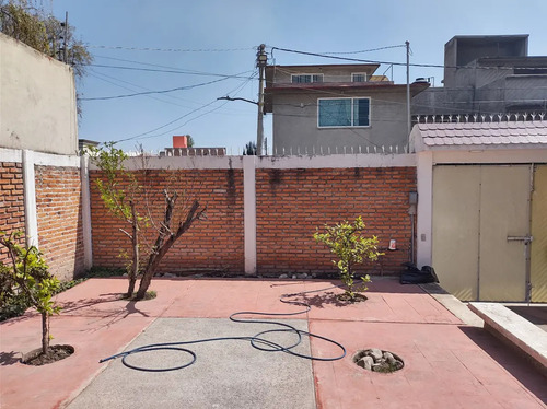 Hermosa Casa A Unas Cuadras Del Centro De Tultitlan