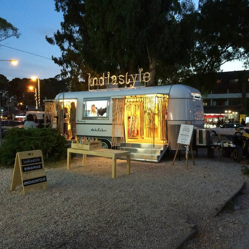 Trailer Para Showroom Tienda De Ropa Patentable