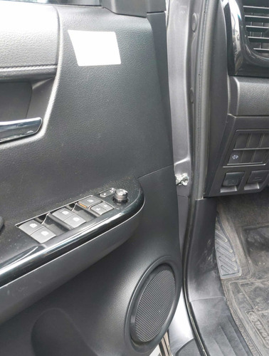Imagen 9 de 13 de Toyota Hilux 2019 2.8 Cd Srx 177cv 4x4 At.