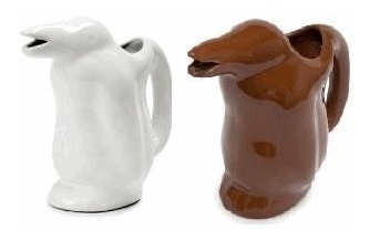 Jarra De Vino De Mesa Pinguino Blanco Marron 1litro Ceramica