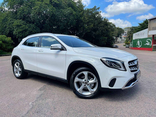 Imagem 6 de 15 de Mercedes-benz Gla 200 1.6 Cgi Flex Advance 7g-dct