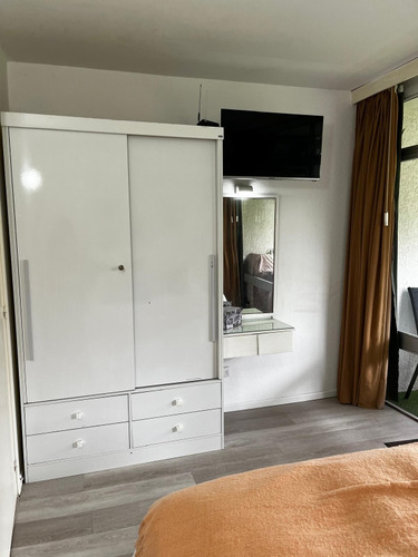 Alquiler Apartamento En Arcobaleno, Edificio Alfil, Punta