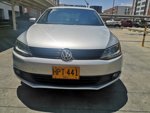 Volkswagen Nuevo Jetta Nf Aut Full Equipo