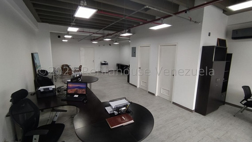 Imagen 13 de 16 de Oficina En Venta