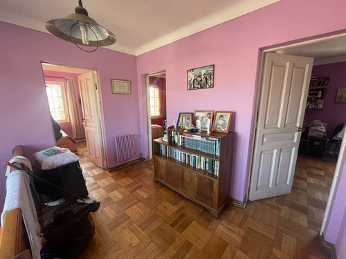 Casa En Venta De 4 Dorm. En Ñuñoa