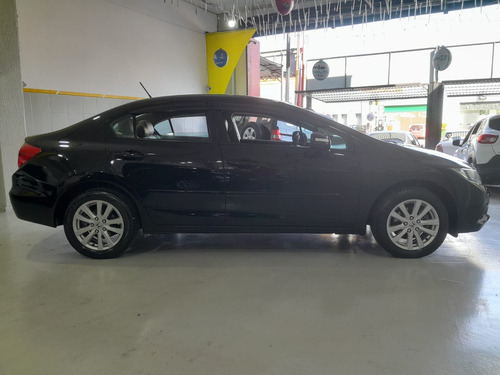 Honda Civic 1.8 Lxs Flex Aut. 4p