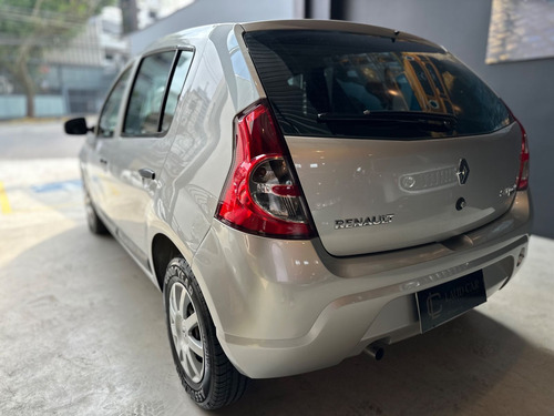 Renault Sandero Expression Hi-Flex 1.0 16V 5p