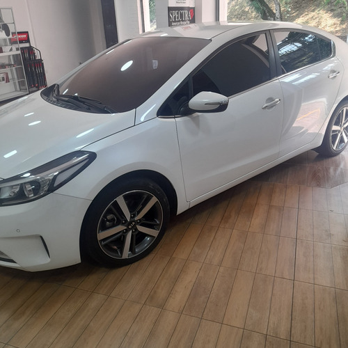 Kia CERATO PRO 1.6l