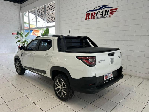 Fiat Strada Volcano 1.3 Flex 8v Cd Aut.