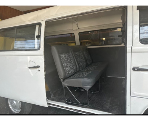 Volkswagen Kombi 1.4 MI STD LOTAÇÃO 8V FLEX 3P MANUAL
