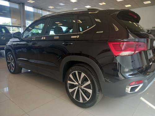 Imagen 3 de 25 de Volkswagen Taos Highline 1.4 250 Tsi Aut 0 Km 2023