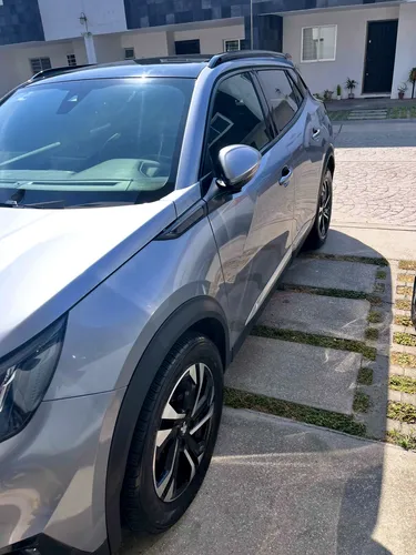 Peugeot 2008 1.2 Puretech Allure Pack