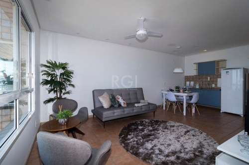 Flat Em Centro Com 1 Dormitório - Bt9541