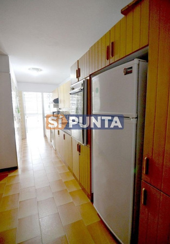 Imagen 7 de 12 de Apartamento Frente Al Mar En Alquiler Anual