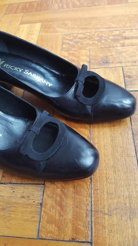 Zapatos Negros Ricky Sarkany Vintage