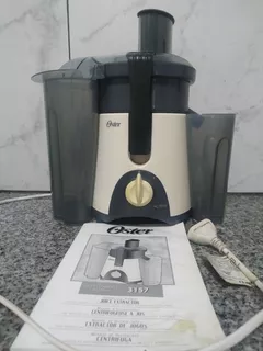 Extractor De Jugo Oster 3157 Juguera Funcionando