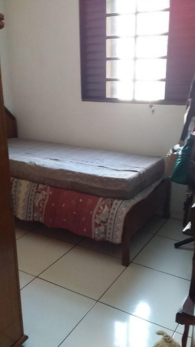 Imagem 5 de 10 de Casas - Ref: V16104