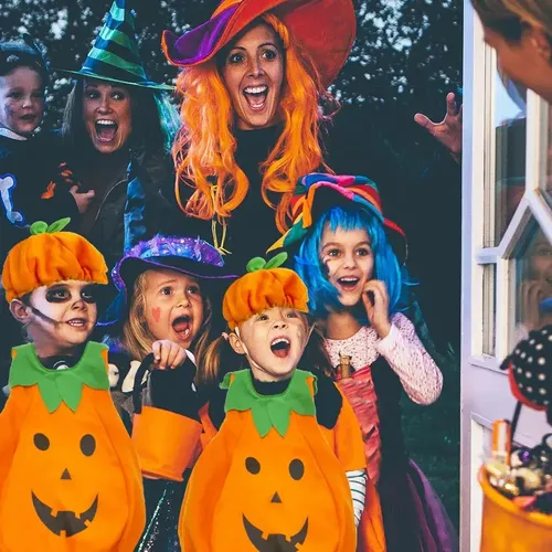 Disfraz Calabaza Niña Disfraz De Calabaza Para Halloween, Set De 4 Piezas Con Capa, Diadema, Bolso Y Tatuajes, Talla única Para Niños Y Adultos, Divertido Look Familiar Disfraz Calabaza Niña Disfraz De Calabaza Para Halloween, Set De 4 Piezas Con Capa, Diadema, Bolso Y Tatuajes, Talla única Para Niños Y Adultos, Divertido Look Familiar