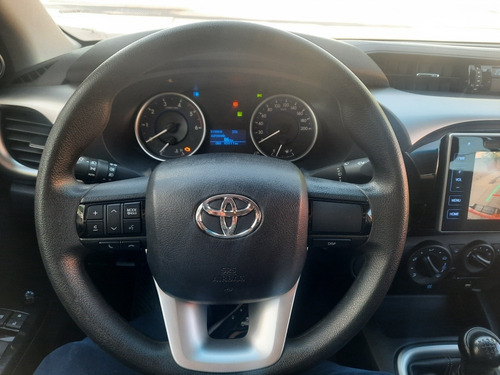 Toyota Hilux 2.4 Cd Sr 150cv 4x2