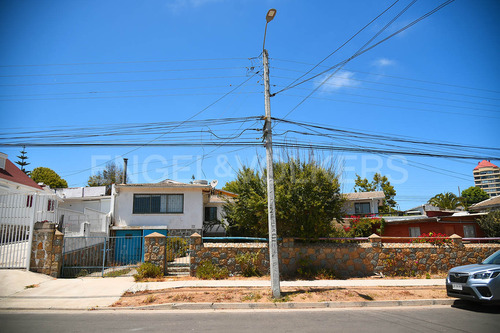 Venta Casa Tradicional, Algarrobo.