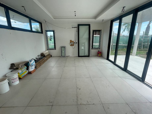 Casa En Venta Con Permuta En Greenville Polo Resort
