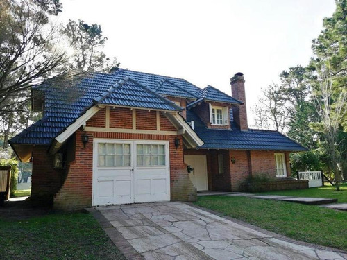 Imagen 5 de 30 de Casa En Venta Sobre Golf- 4 Ambientes - Pinamar