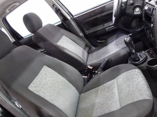 Ford Fiesta Sedan Fiesta Sedan 1.0 MPI SEDAN 8V FLEX 4P MANUAL