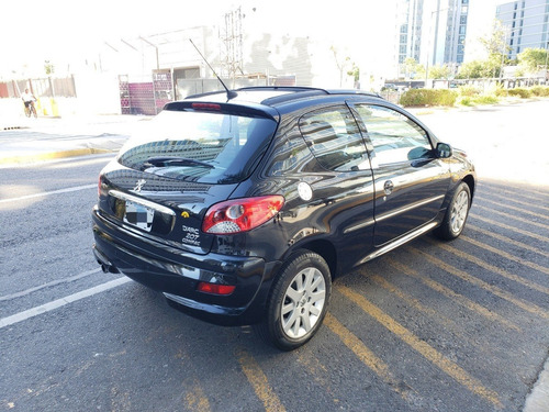 Peugeot 207 Feline 3 Puertas 2012 Impecable