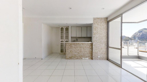 Apartamento À Venda No Bairro Leblon - Rio De Janeiro/rj - O-8221-17244