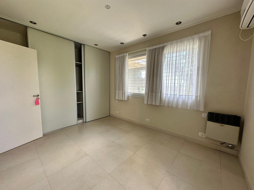 Casa En Venta De 220m² 4 Ambientes 2 Cocheras Barrio Abierto Cantegril Cantegril Funes Hill Zona 9